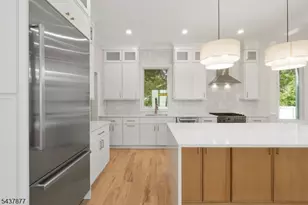 13 Harding Pl, Livingston, NJ 07039 - Photo 6