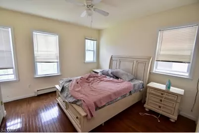 180 N 16th St, East Orange, NJ 07017 - Photo 6