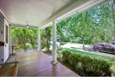 76 Meadowbrook Rd, Millburn, NJ 07078 - Photo 4
