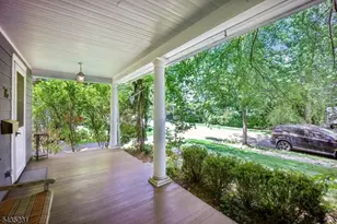 76 Meadowbrook Rd, Millburn, NJ 07078 - Photo 4