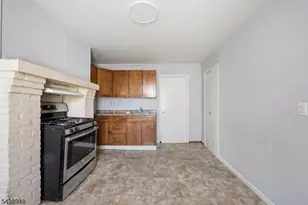 163 Walnut St, Bloomfield, NJ 07003 - Photo 6