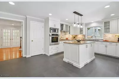 201 Parsonage Hill Rd, Millburn, NJ 07078 - Photo 14