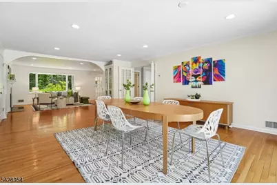 201 Parsonage Hill Rd, Millburn, NJ 07078 - Photo 8
