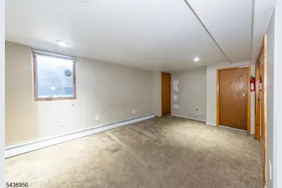 137 Uhland St, East Rutherford, NJ 07073 - Photo 22