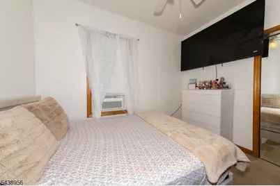 137 Uhland St, East Rutherford, NJ 07073 - Photo 16