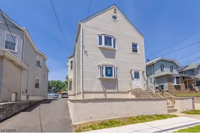 137 Uhland St, East Rutherford, NJ 07073 - Photo 32