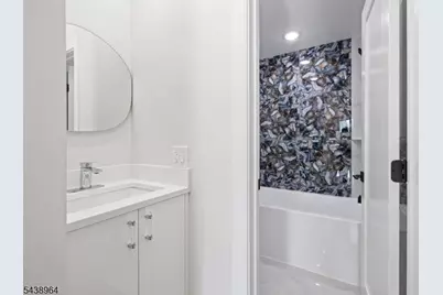 15 Fulton Ave #2, Jersey City, NJ 07305 - Photo 16