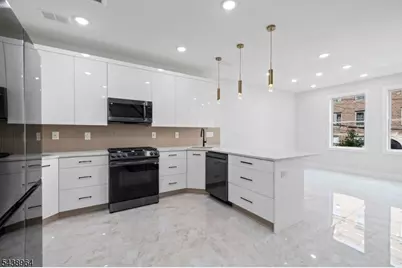 15 Fulton Ave #2, Jersey City, NJ 07305 - Photo 6