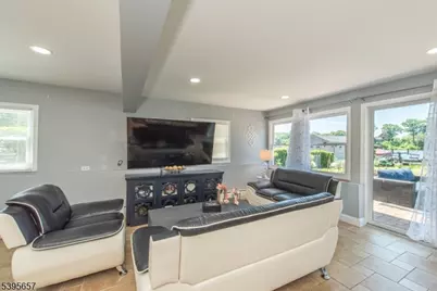 109 Mount Arlington Blvd, Roxbury Township, NJ 07850 - Photo 22