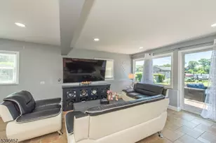 109 Mt Arlington Blvd, Roxbury Township, NJ 07850 - Photo 22