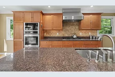 1680 Raritan Rd, Scotch Plains Township, NJ 07076 - Photo 16