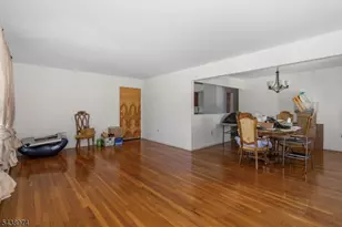164 Page St, Elmwood Park, NJ 07407 - Photo 20