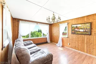 54 Summit Dr, Wantage, NJ 07461 - Photo 4
