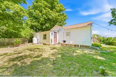 54 Summit Dr, Wantage, NJ 07461 - Photo 10