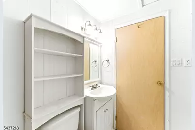 54 Summit Dr, Wantage, NJ 07461 - Photo 12