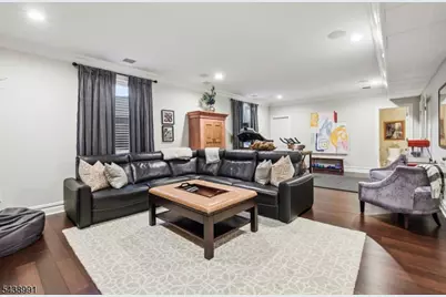 107 Longview Ave, Chatham Township, NJ 07928 - Photo 38