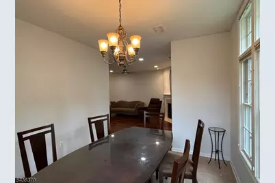 620 Turlington Ct, Livingston, NJ 07039 - Photo 6