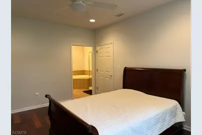 620 Turlington Ct, Livingston, NJ 07039 - Photo 10