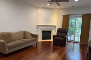 620 Turlington Ct, Livingston, NJ 07039 - Photo 2