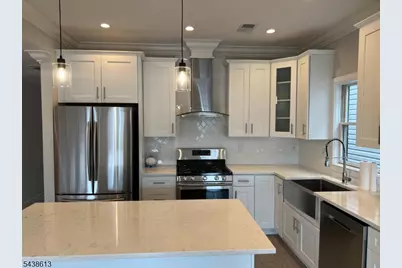 104 Poplar St #2, Jersey City, NJ 07307 - Photo 12