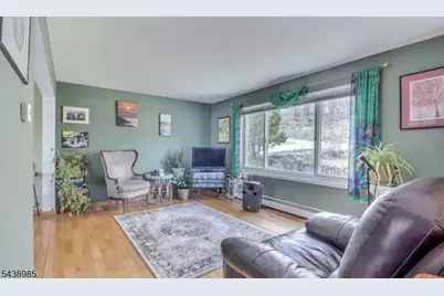 5 Grey Trl, Vernon, NJ 07462 - Photo 6