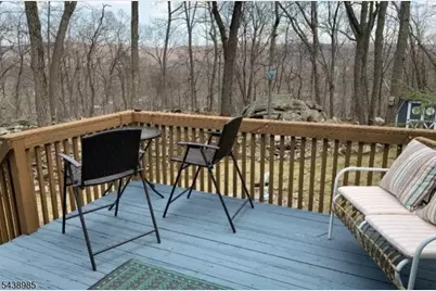5 Grey Trl, Vernon, NJ 07462 - Photo 10