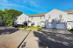 2 Park Terrace, North Brunswick Township, NJ 08902 - Photo 2