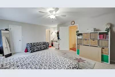 2 Park Ter, North Brunswick Township, NJ 08902 - Photo 18