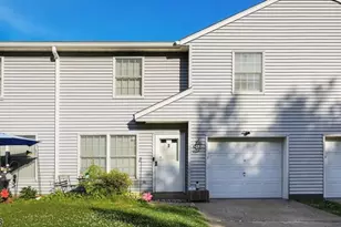 2 Park Terrace, North Brunswick Township, NJ 08902 - Photo 1