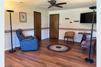 106 Liggett Blvd, Pohatcong Township, NJ 08865 - Photo 2