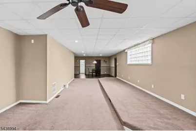 100 Homecrest Ave, Ewing Township, NJ 08638 - Photo 6