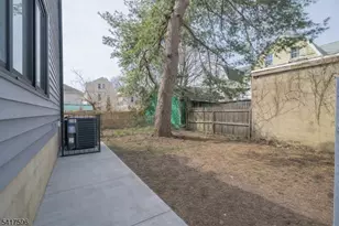 393 Myrtle Ave, Irvington, NJ 07111 - Photo 20