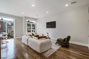 393 Myrtle Ave, Irvington, NJ 07111 - Photo 8