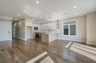 393 Myrtle Ave, Irvington, NJ 07111 - Photo 6
