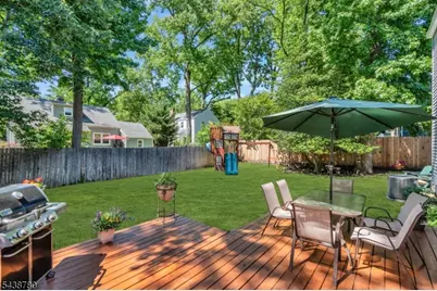 2385 Whittier Ave, Scotch Plains Township, NJ 07076 - Photo 26
