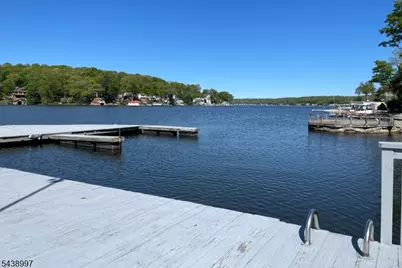 431 Lakeside Blvd #9, Hopatcong, NJ 07843 - Photo 4