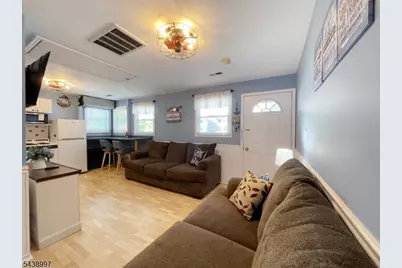 431 Lakeside Blvd #9, Hopatcong, NJ 07843 - Photo 8