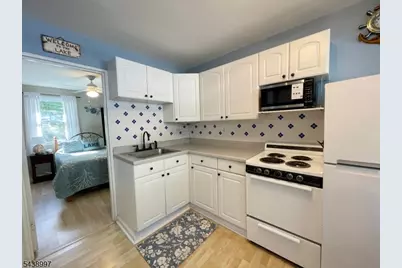 431 Lakeside Blvd #9, Hopatcong, NJ 07843 - Photo 16
