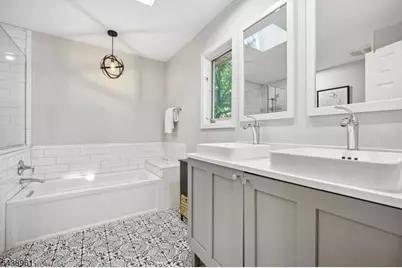 182 Clarken Dr, West Orange Township, NJ 07052 - Photo 18