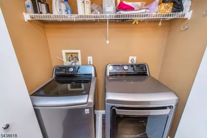 902 River Renaissance, East Rutherford, NJ 07073 - Photo 18