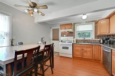 85 Edison St, Clifton, NJ 07013 - Photo 8