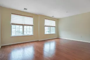 308 Rotando Way, Morris Plains, NJ 07950 - Photo 4