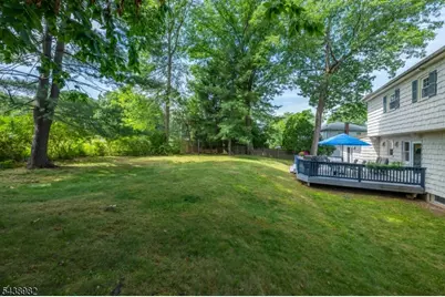 32 Natalie Dr, West Caldwell, NJ 07006 - Photo 44