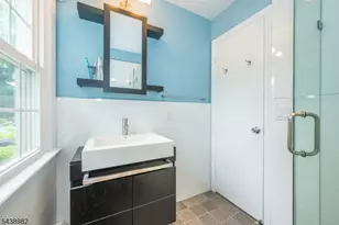 32 Natalie Dr, West Caldwell, NJ 07006 - Photo 28