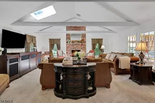 10 Moonshadow Ct, Kinnelon, NJ 07405 - Photo 10