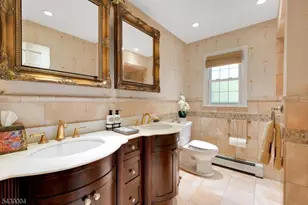 10 Moonshadow Ct, Kinnelon, NJ 07405 - Photo 24