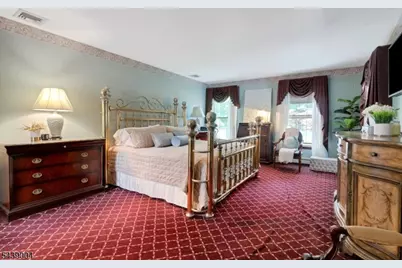 10 Moonshadow Ct, Kinnelon, NJ 07405 - Photo 26