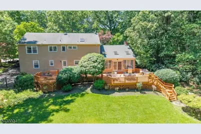 10 Moonshadow Ct, Kinnelon, NJ 07405 - Photo 46