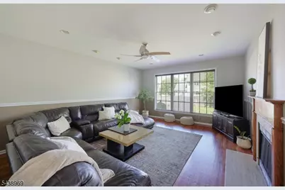 7 Newell St, Hillsborough Township, NJ 08844 - Photo 10