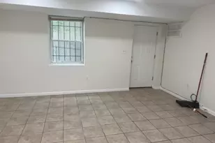 87 Chadwick Ave, Newark, NJ 07108 - Photo 2